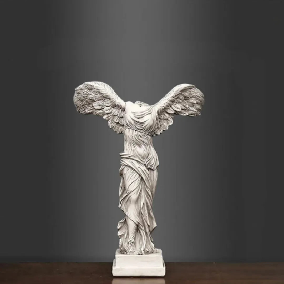 Escultura Nórdica Vitória Alada