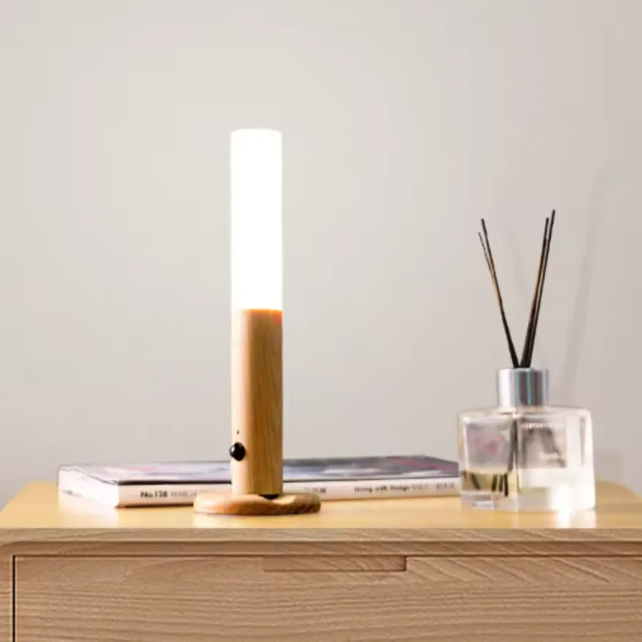 Luminária de Parede Bege com Sensor